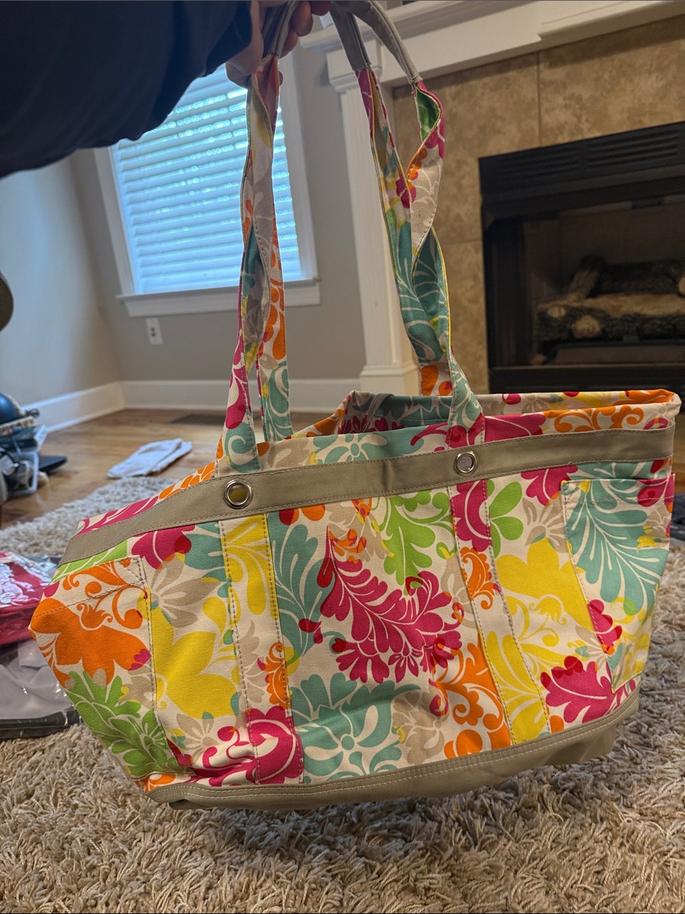 thirty-one easy breezy tote Canvas  in Pink, Orange, Yellow, Green, Blue